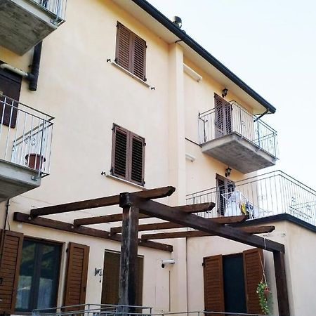 Apartamento Residenza Il Conte Nocera Umbra Exterior foto